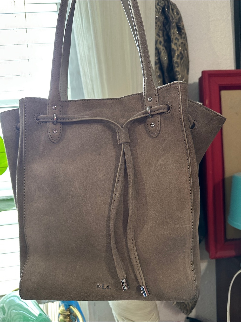 Ralph Lauren Suede Drawstring Tote Bag in Light Taupe (newish) - Picture 2 of 16